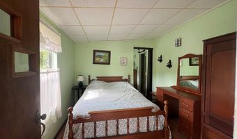 208 Lakeview Dr, Almond, NC 28702