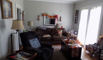 36 Richmond Pl, Bristol, CT 06010