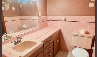 203 Kyle St, Batesville, MS 38606