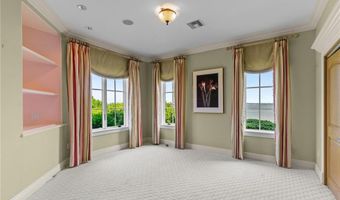 5 Decatur Ave, Jamestown, RI 02835