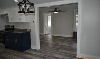 12 Whitten St, Allenstown, NH 03275