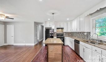 2823 Albany Ln, Charlotte, NC 28205