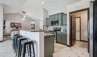 435 E Jefferson St, North Liberty, IA 52317