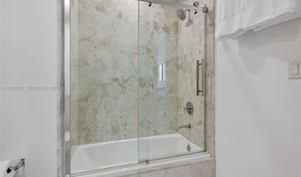 4100 Island Blvd 1403, Aventura, FL 33160