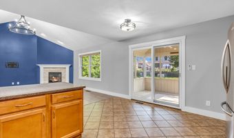 6686 Woodcrest Dr, Avon, IN 46123