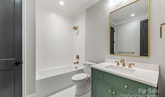 4021 Ridgecrest Ave, Charlotte, NC 28211