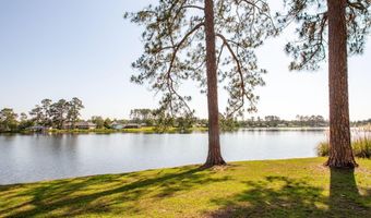 220 Lake Shore Dr, Alma, GA 31510