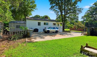 2736 Palm Ave, Charlotte, NC 28205