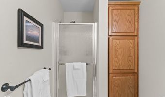 594 E Harrod Rd, Austin, IN 47102