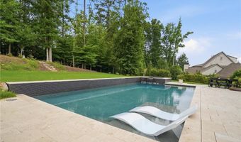 1012 Summit View Ln, Alpharetta, GA 30004