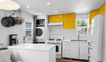 306 Oak Ln, Aspen, CO 81611