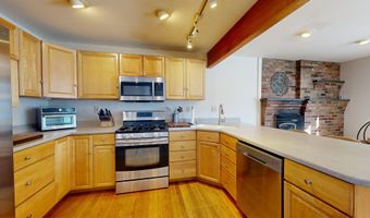104 Lakewood Pkwy, Burlington, VT 05408