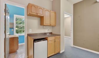 6182 OLD FRANCONIA Rd 6182B-6184B, Alexandria, VA 22310