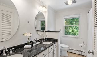 18 Mann St, Bellingham, MA 02019