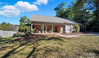 417 Park Ridge Rd, Albemarle, NC 28001