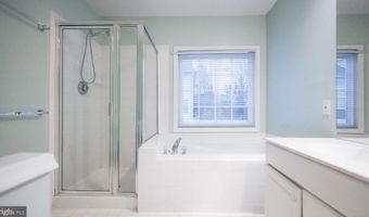 6012 RICKETTS Walk, Alexandria, VA 22312