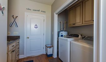 1111 LEANING TREES Ln, Adamsville, TN 38310