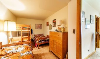 74 Blacktooth Rd, Big Horn, WY 82833