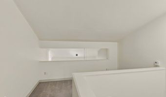 1701 Commodore Dr, Anchorage, AK 99507