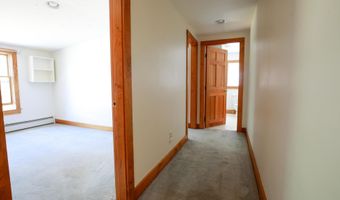 671 Essex St, Bangor, ME 04401
