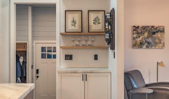 917 McDonald Dr, Amsterdam, NY 12070