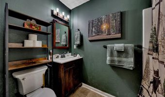 13 Oak Grove Ln NW, Adairsville, GA 30103