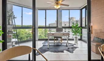 1001 N RANDOLPH St 913, Arlington, VA 22201