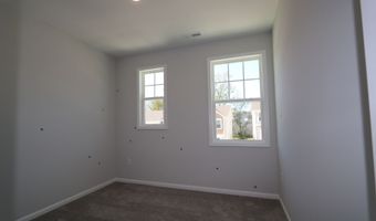 2728 Hunter Woods Dr, Apex, NC 27502