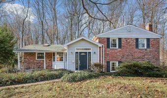 4962 SABRA Ln, Annandale, VA 22003