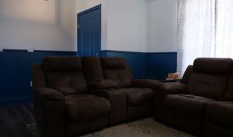 604 Jennys Ln, Fernley, NV 89408