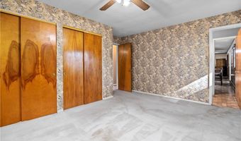 1246 Spruce Tree Ln, Amherst, OH 44001