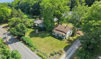362 Abbott Run Valley Rd, Cumberland, RI 02864