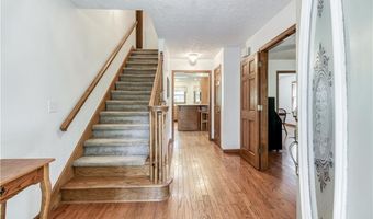 558 Auburn Rd, Auburn, GA 30011