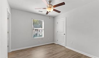 7238 Crestside Dr, Austell, GA 30168
