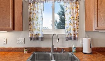 17415 ANNA Loop, Cheyenne, WY 82009