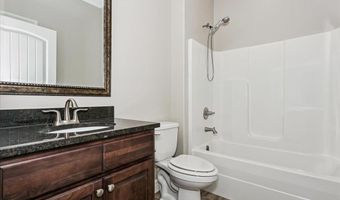 4872 N Prestwick Ave, Bel Aire, KS 67226