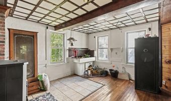 96 French St, Acton, ME 04001