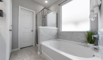 2111 Robert St, Anna, TX 75409