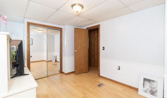 525 E Main St Trlr 33, Branford, CT 06405