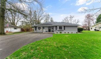 4174 Arden Blvd, Youngstown, OH 44511