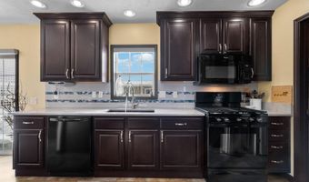 4210 Leeward Ln, Allendale, MI 49401