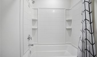 109 Dewey Ave, Alice, TX 78332