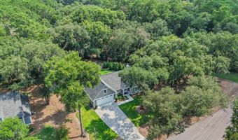 24 Alumni Rd, Beaufort, SC 29907