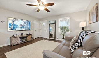 901 W 7th St, Bay Minette, AL 36507