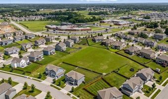 1327 N 161st Ter, Basehor, KS 66007