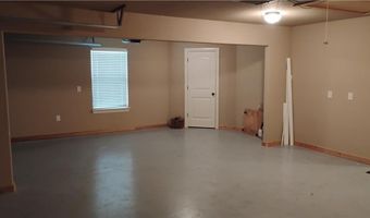 1911 Cypress St, Bentonville, AR 72713