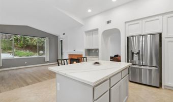 6660 Curlew Ter, Carlsbad, CA 92011