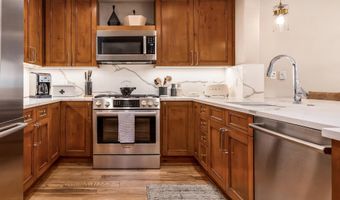 1087 Bachelor Ridge Rd 205, Avon, CO 81620