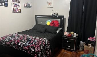 1097 Pontiac Ave, Cranston, RI 02910