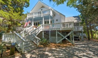 31 Horsemint Trl, Bald Head Island, NC 28461